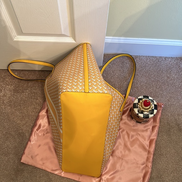 Tory Burch Hugh Tote Bag - Picture 4 of 13